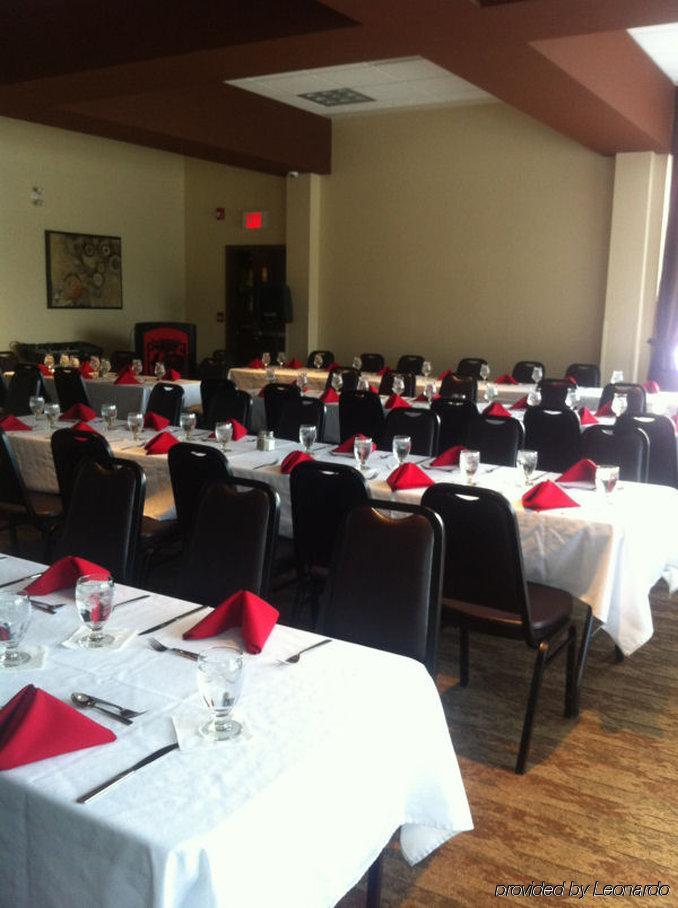 Western Chateau 3* Sylvan Lake